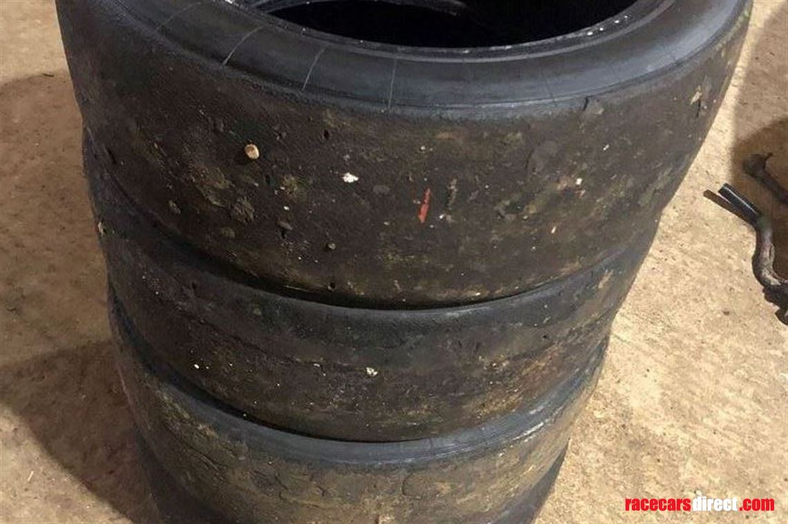 track-day-dunlop-hankook-used-slicks