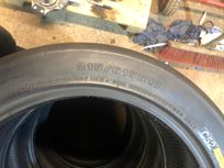 track-day-dunlop-hankook-used-slicks