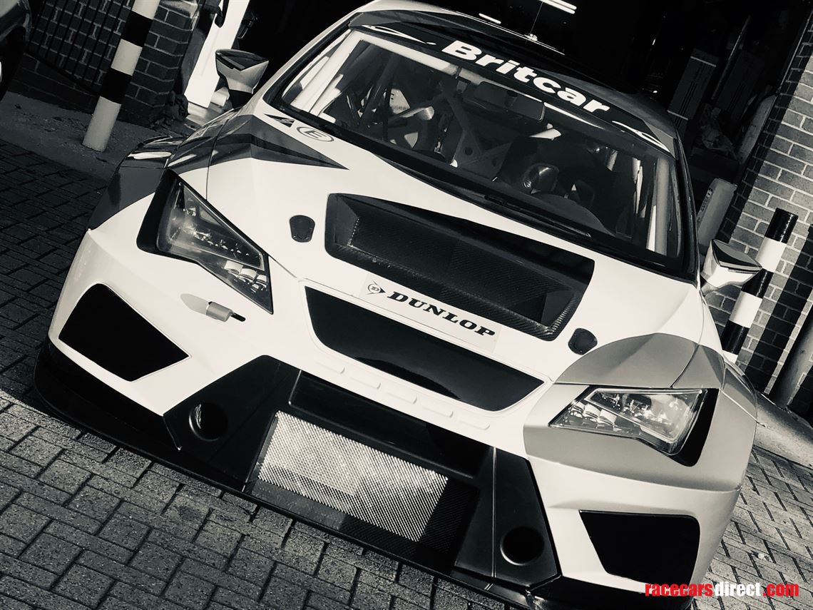 cupra-2018-tcr-car