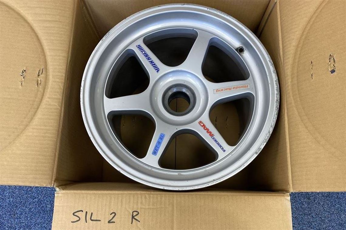 honda-super-gt500-wheels---rays-magnesium