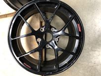 porsche-cayman-gt4-mr-wheels