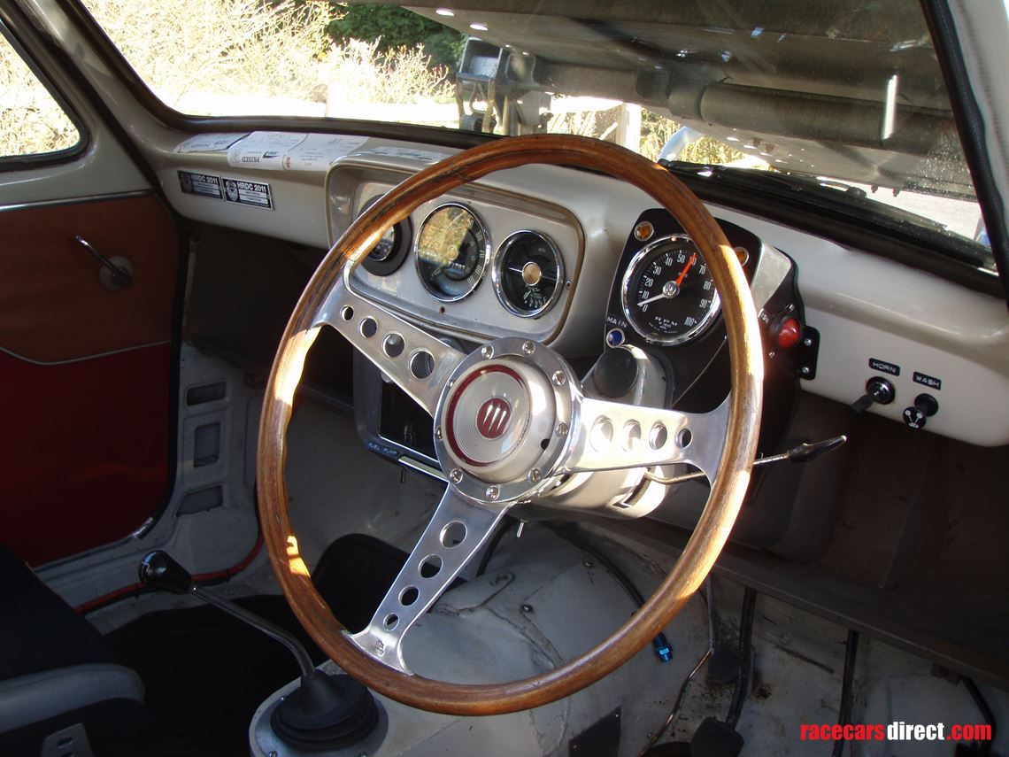 new-price---1957-hillman-minx-historic-tourin