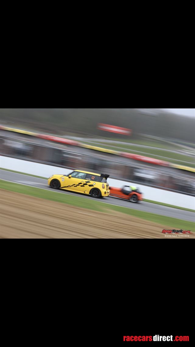 r56-mini-gen-2-racetrack-car-2008