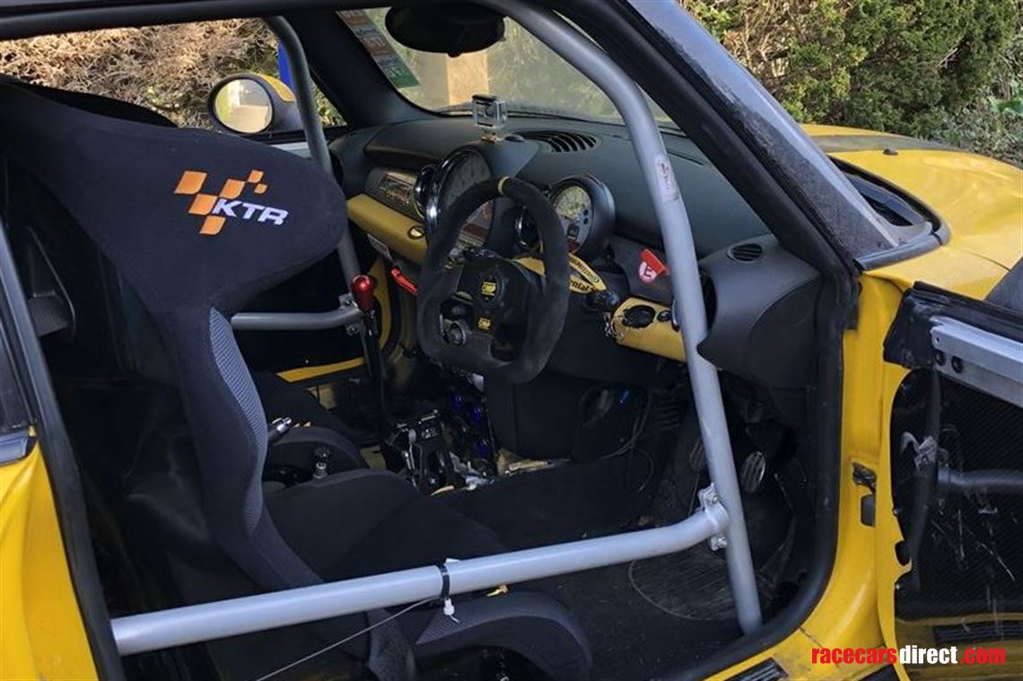 r56-mini-gen-2-racetrack-car-2008