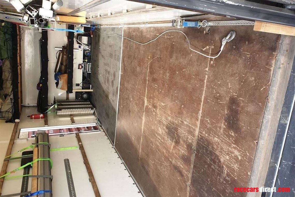 iveco-eurocargo-75t-race-car-transporter