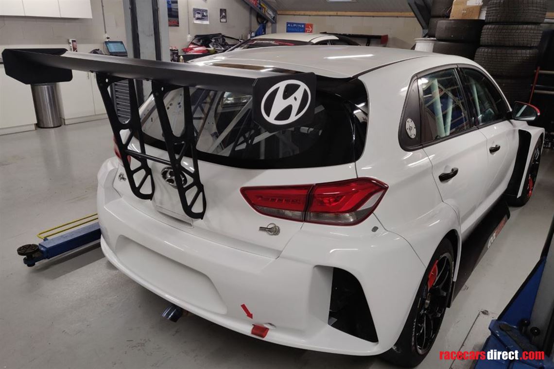 huyndai-i30-tcr-2018