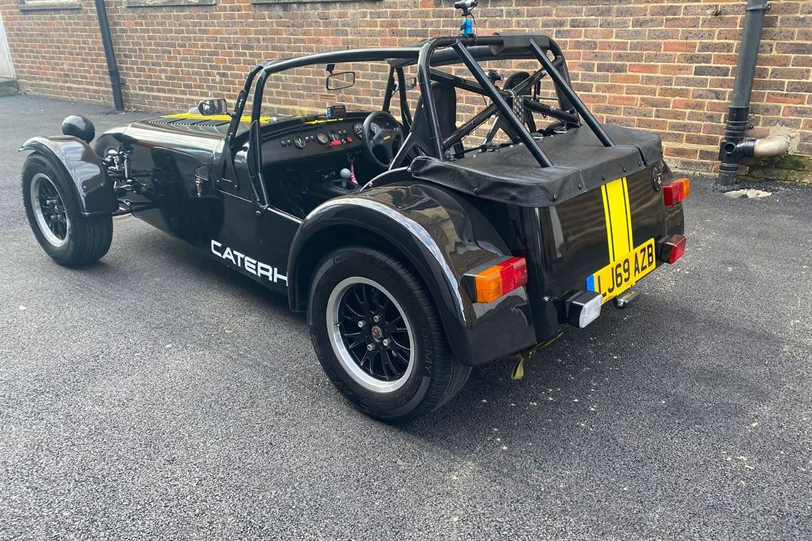 2020-caterham-academy-16-125bhp