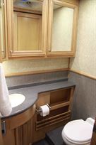 american-coach-revolution-42w