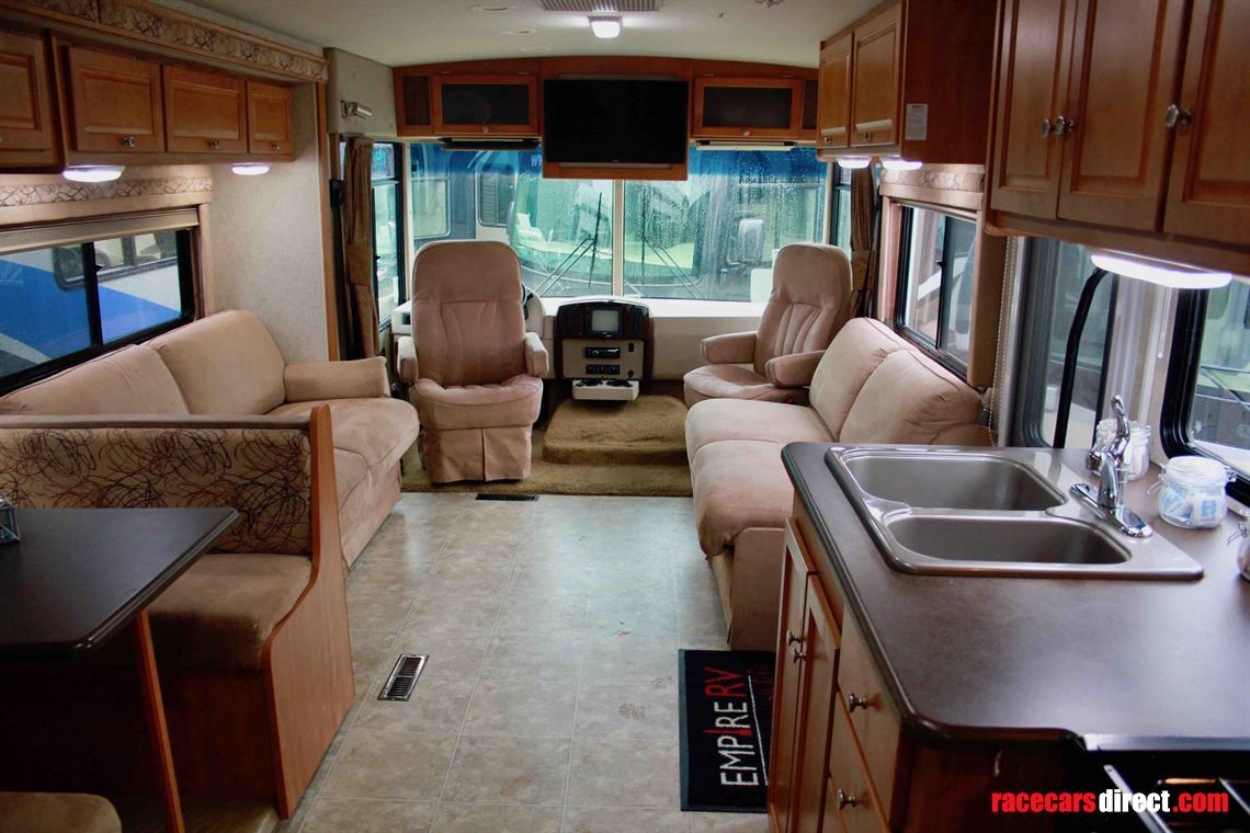 winnebago-vista-33t