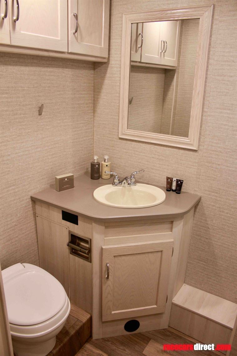 winnebago-intent-28y