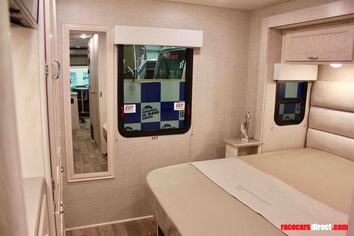 winnebago-intent-28y