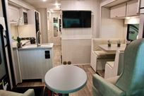 winnebago-intent-28y