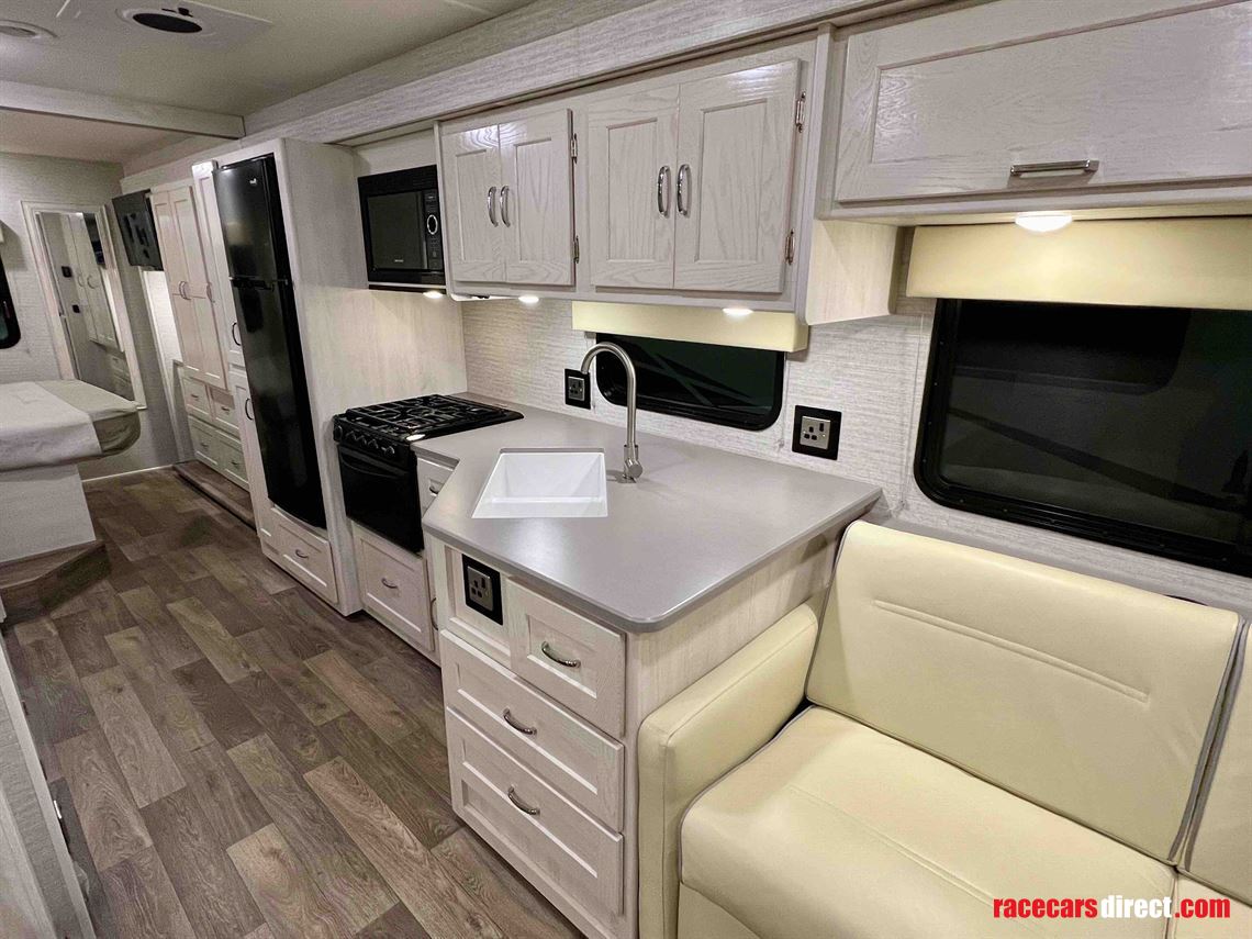 winnebago-intent-29l