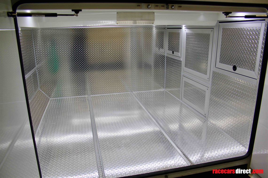 new-stx-motorhome-with-3-pop-outs