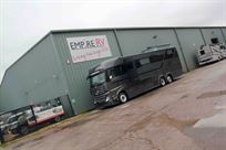 new-stx-motorhome-with-2-pop-outs-and-garage