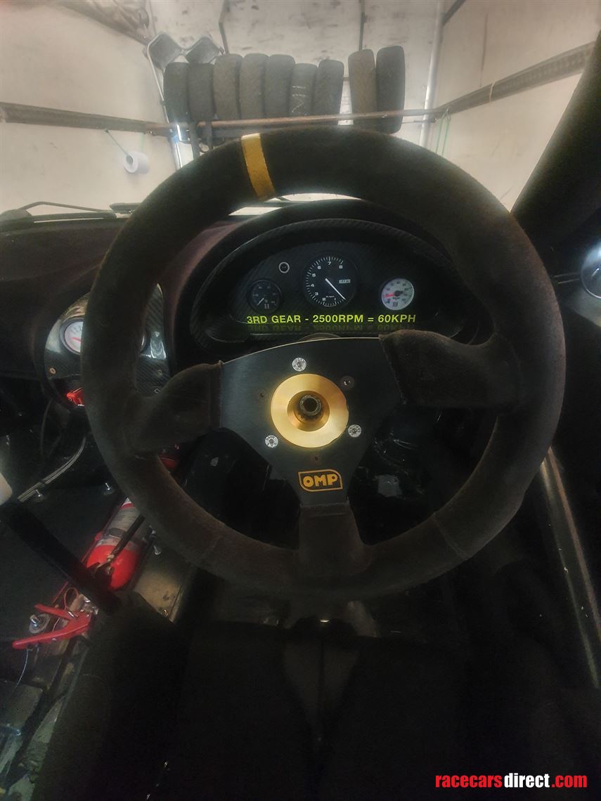 championship-winning-hot-hatch-saxo