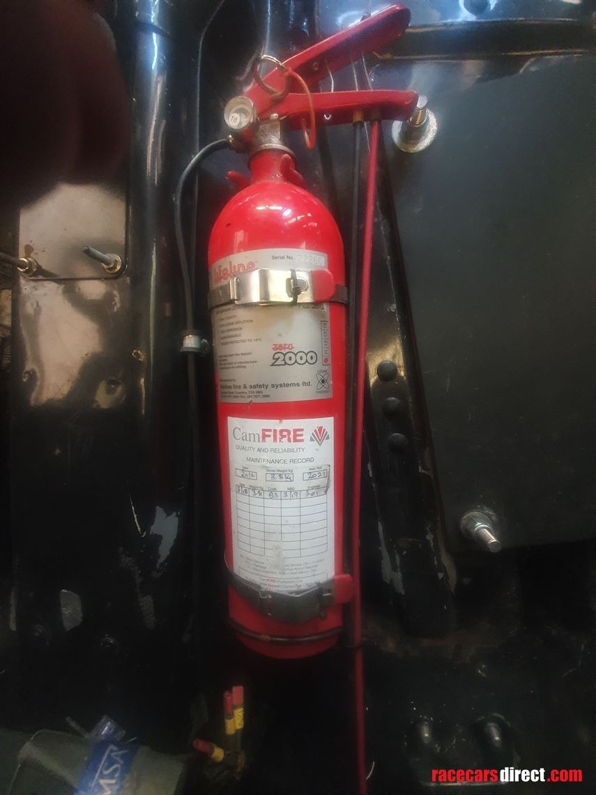 championship-winning-hot-hatch-saxo