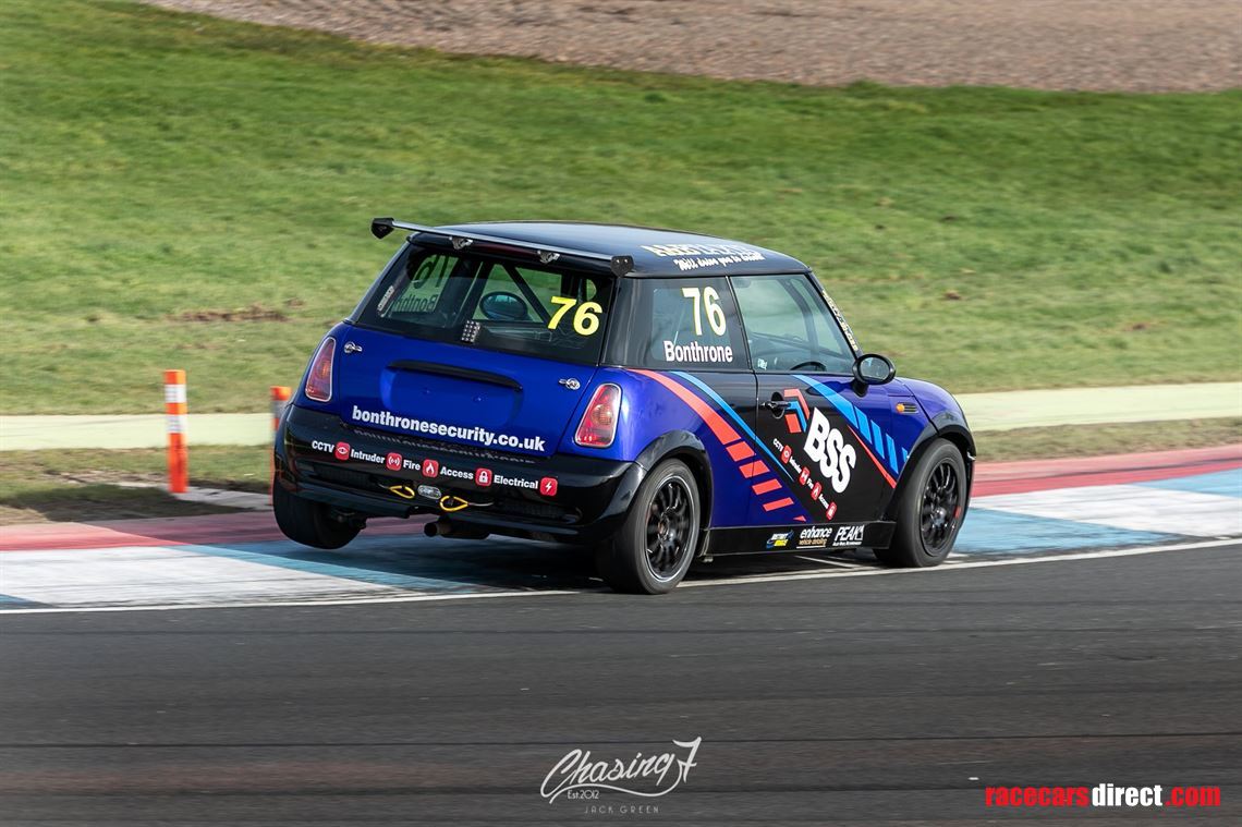 scottish-mini-cooper-cup-car