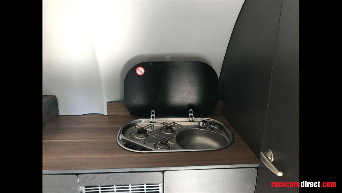 motorsport-race-trailer