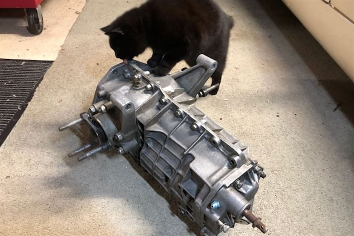 renault-r8-gearbox-transaxle