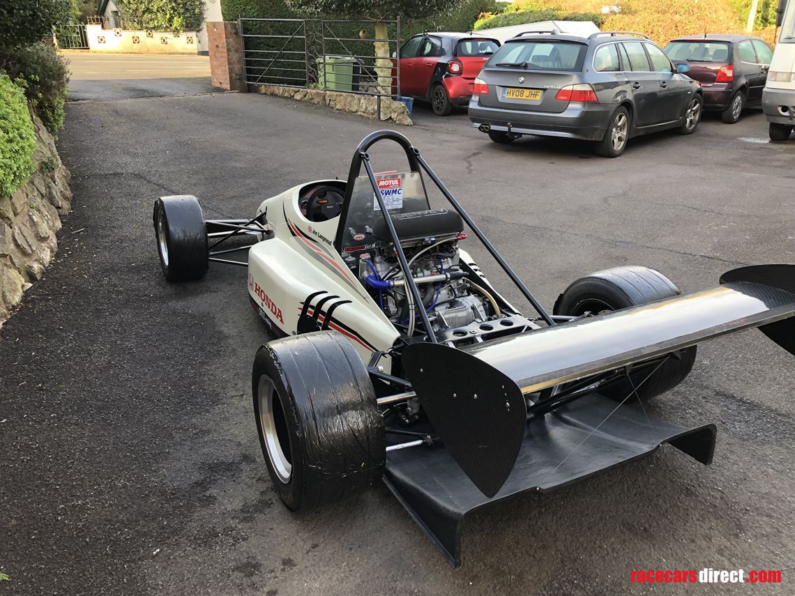 oms-sf2-1200-honda-immaculate-and-ready-for-s