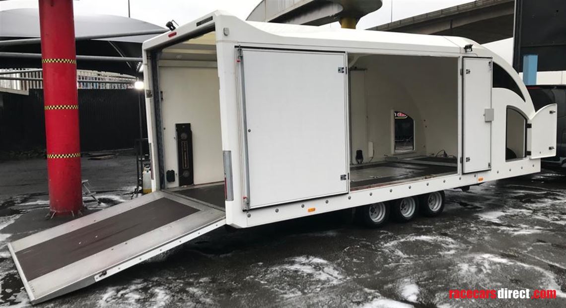 brian-james-race-transporter-6