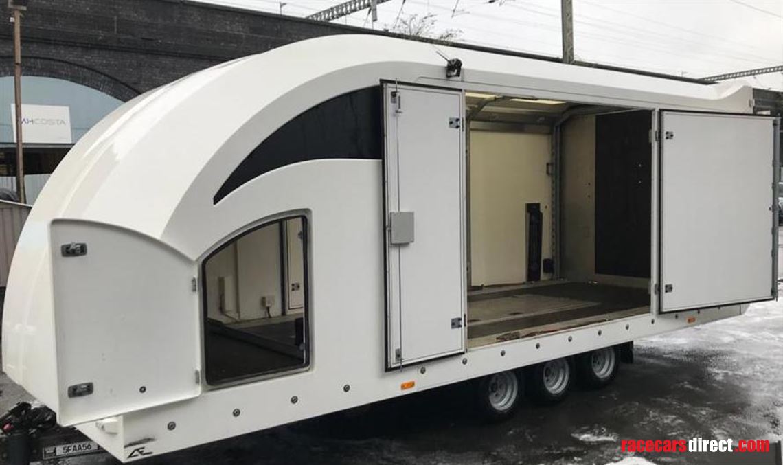 brian-james-race-transporter-6