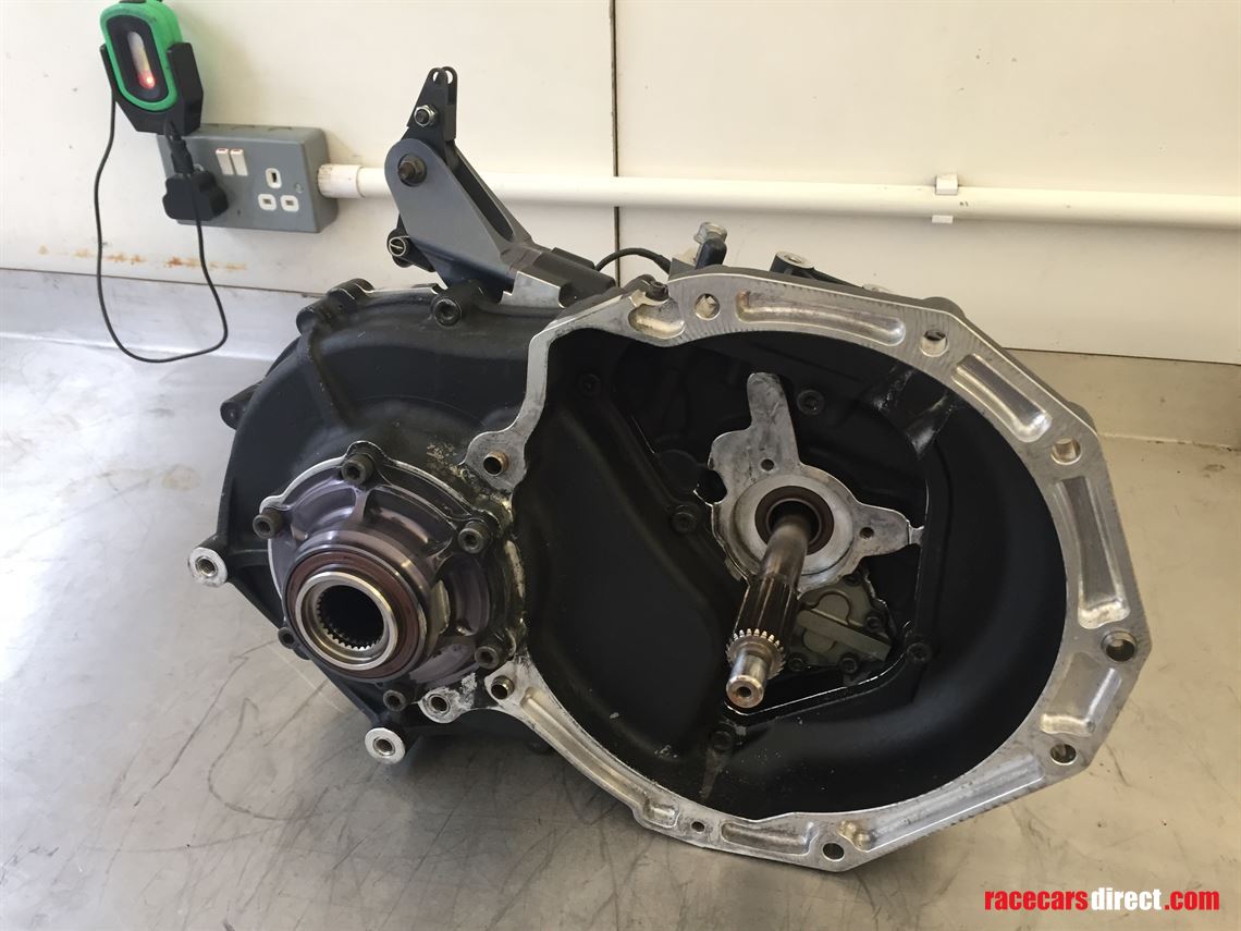 sadev-gearbox-st82-17