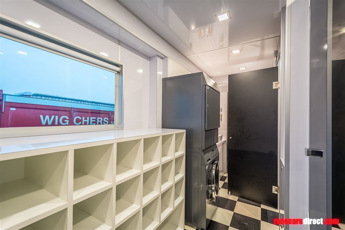 pump-up-lxry-race-trailer-petter-solberg