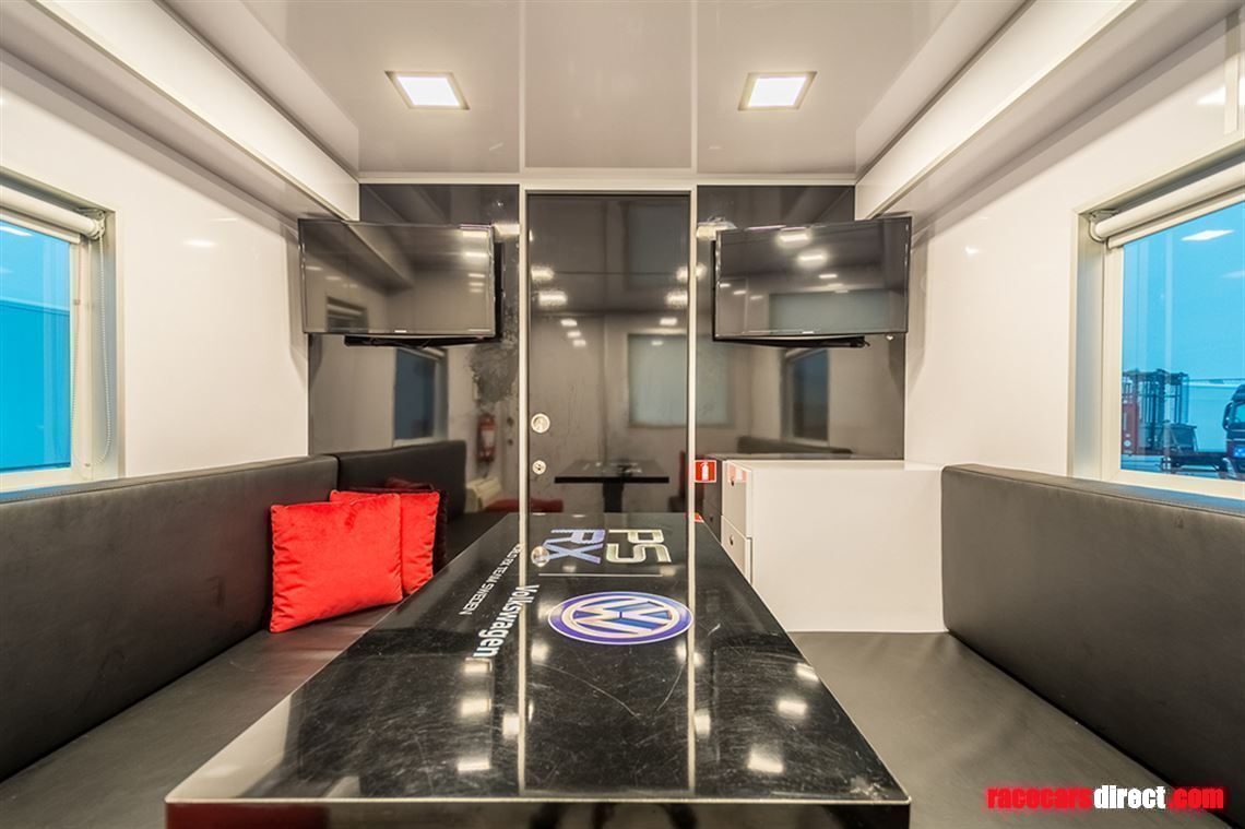 pump-up-lxry-race-trailer-petter-solberg