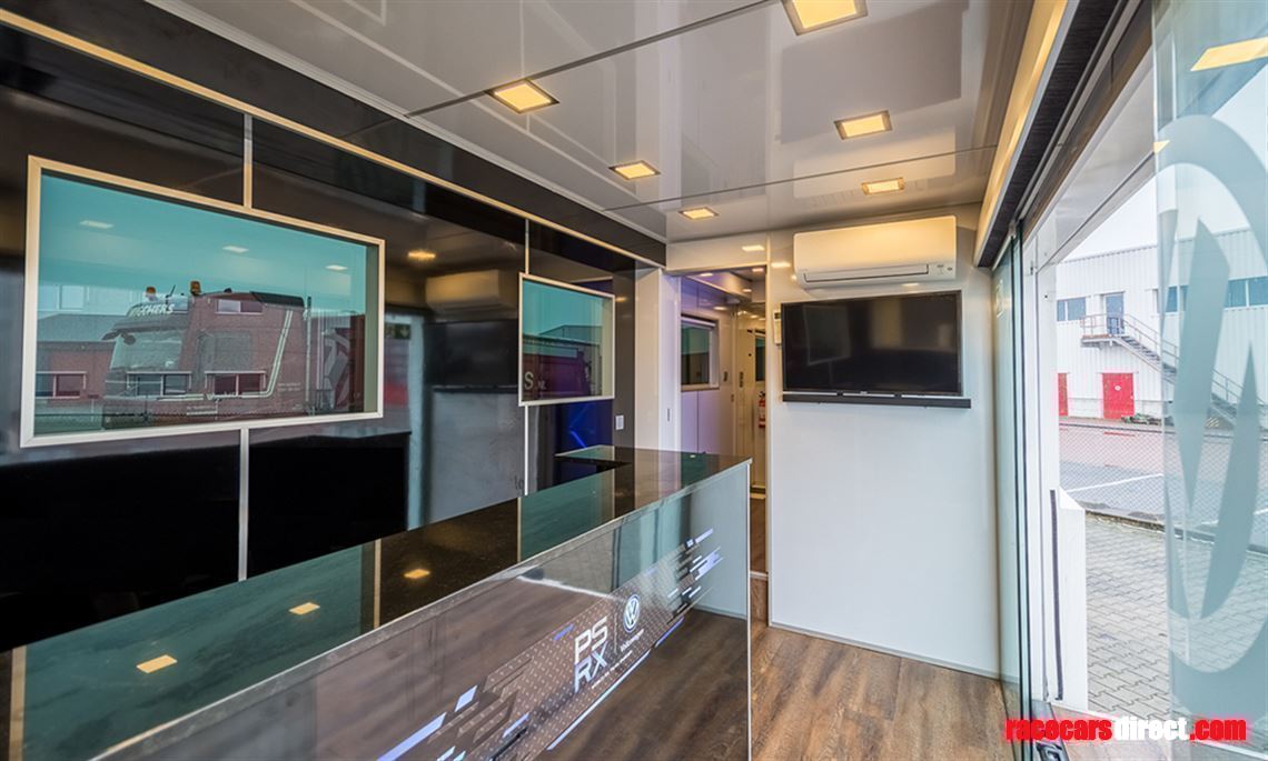 pump-up-lxry-race-trailer-petter-solberg