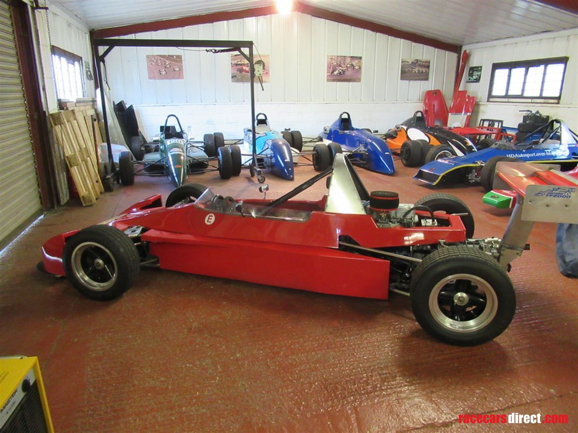 royale-rp27-formula-ford-2000