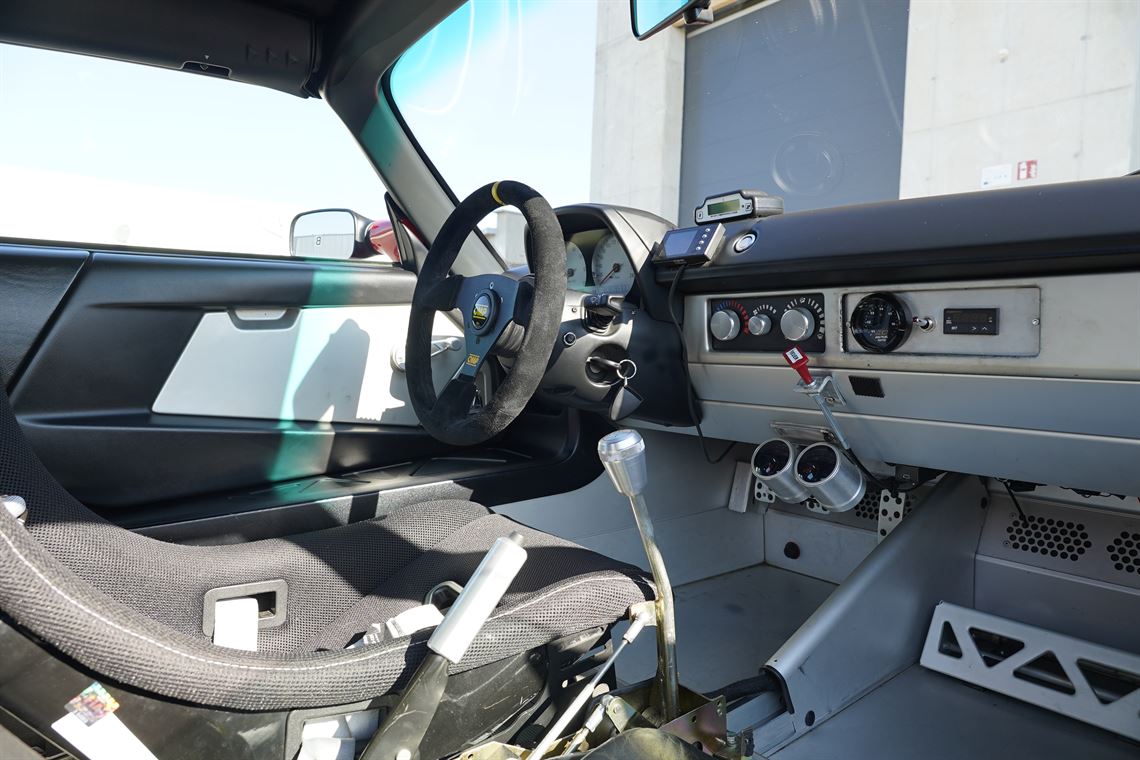 opel-speedster-22i-turbo