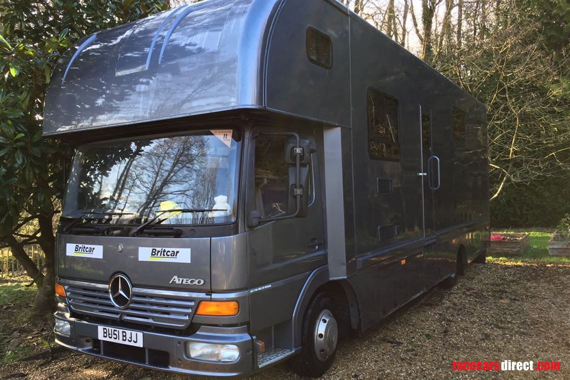 mercedes-atego-transporter-with-accommodation