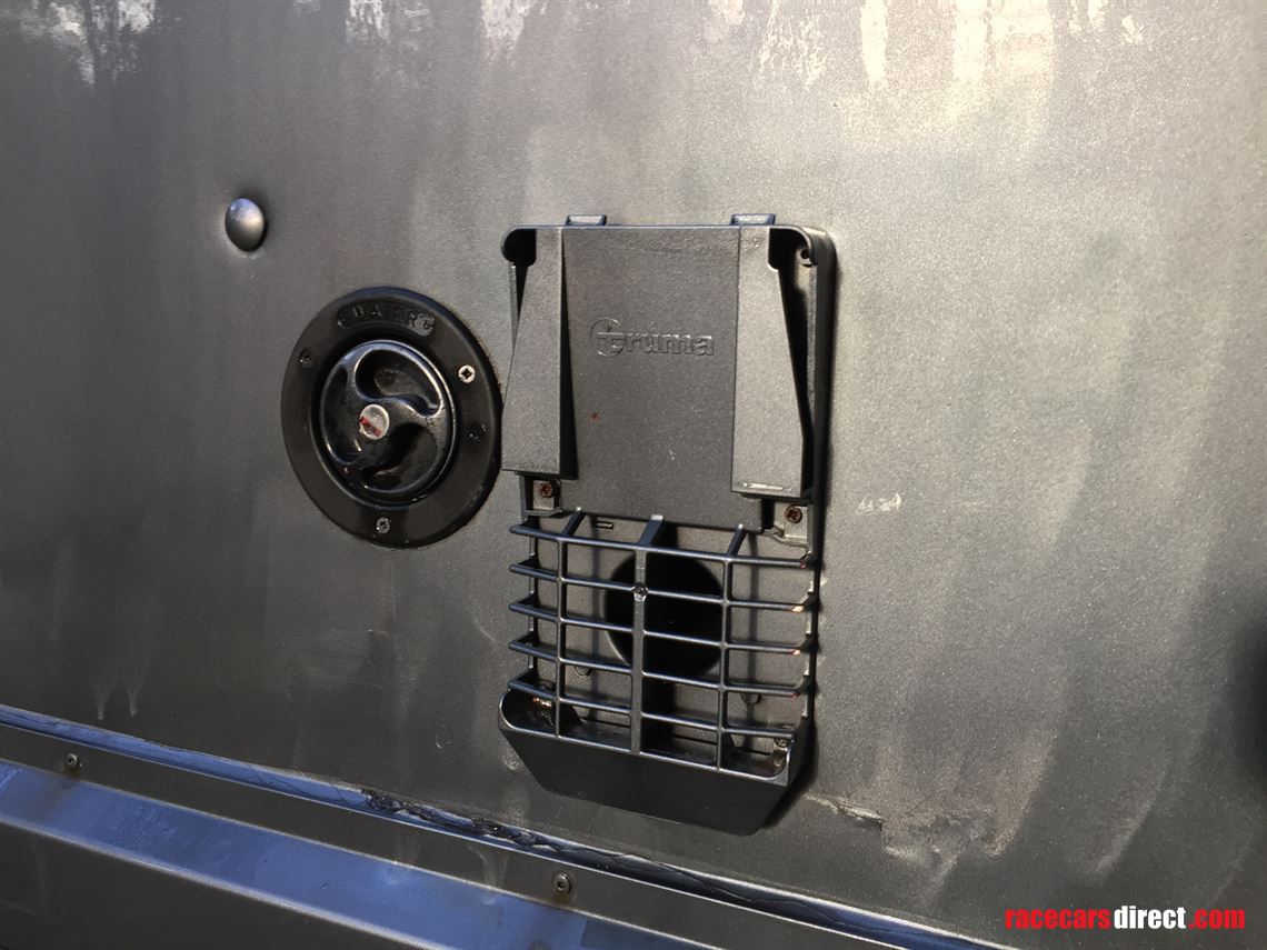 mercedes-atego-transporter-with-accommodation