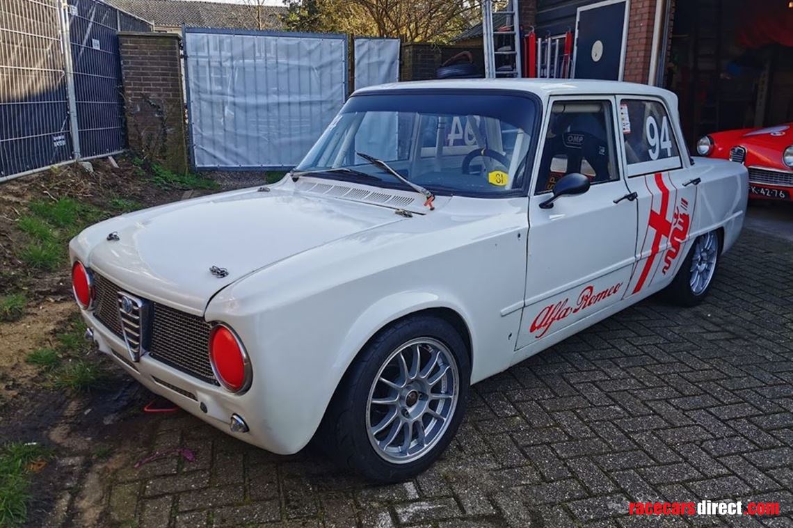 alfa-romeo-giulia-super