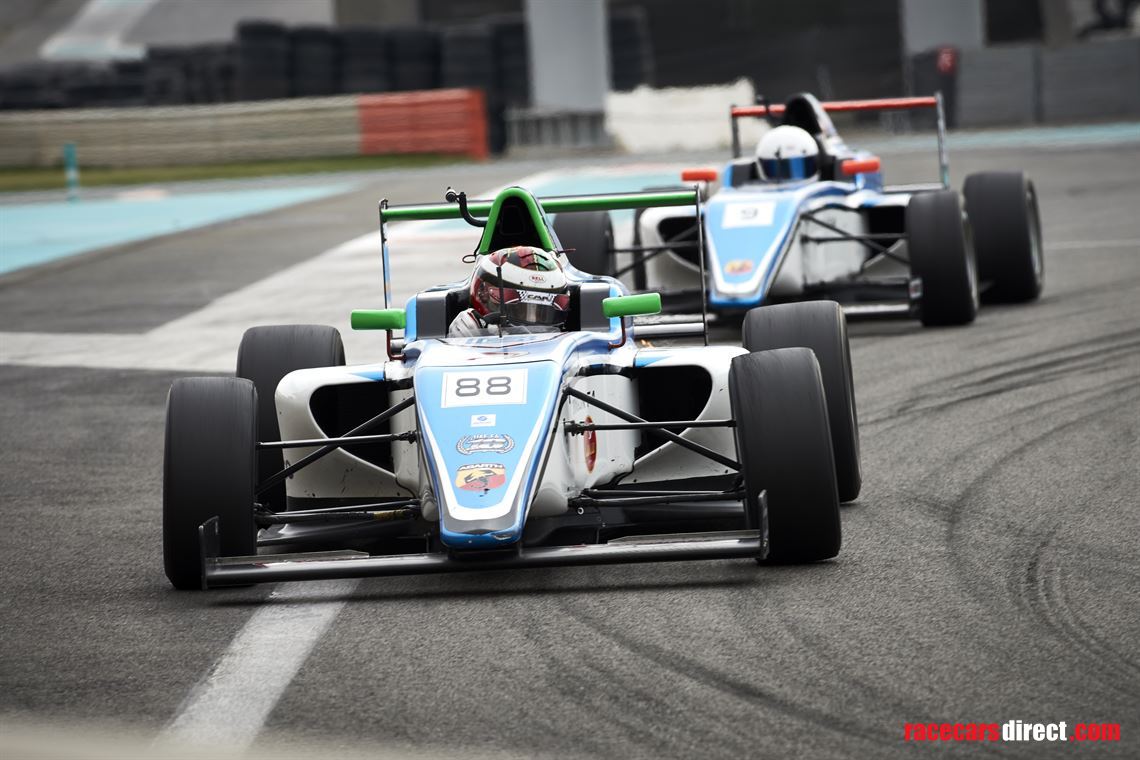 1-x-tatuus-fia-f4-cars-and-large-spares-selec