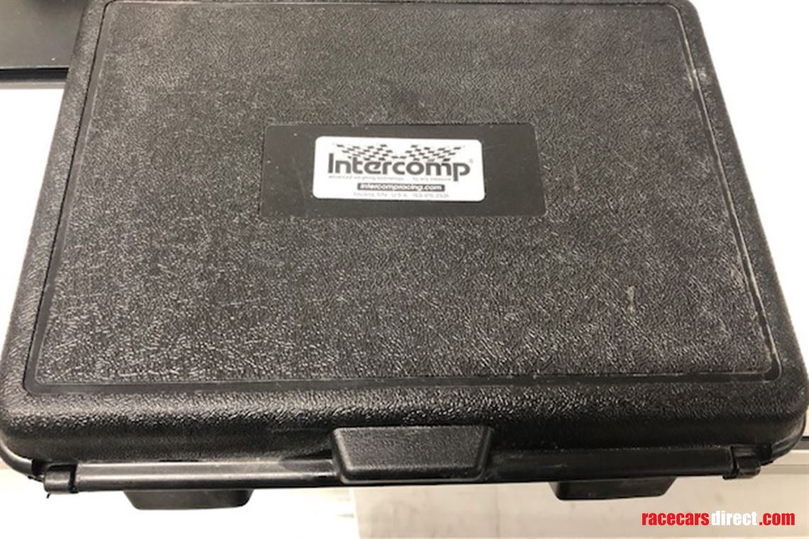 intercomp-professional-scales-and-roll-off-le