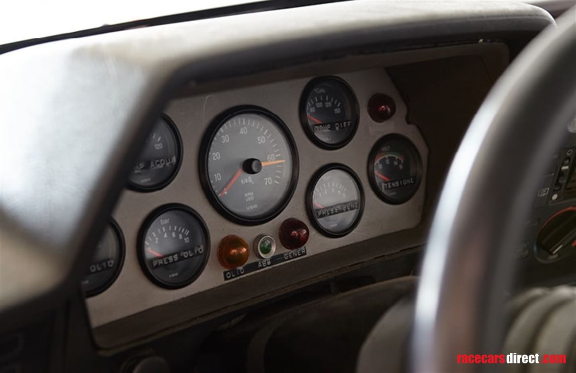 bmw-e24-635-group-a-car-ra1-08