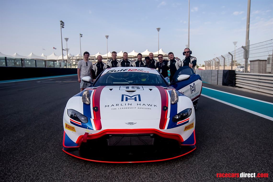 aston-martin-gt4-2019-with-2020-hot-climate-k