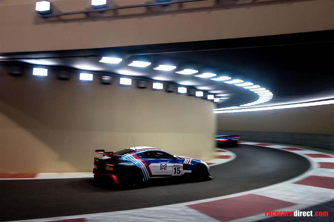 aston-martin-gt4-2019-with-2020-hot-climate-k