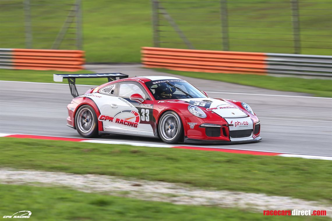Picture from SRO-Sepang 12h Endurance Race 2015