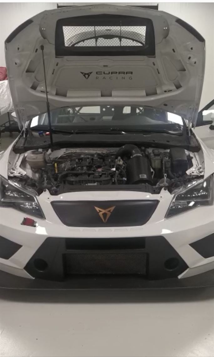 cupra-seq-wtcr-race-cars