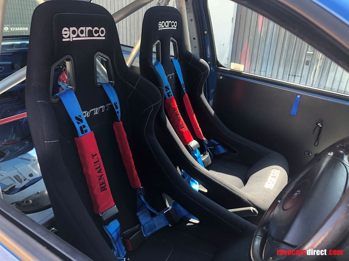 renault---clio-ii---original-172-cup---rhd--