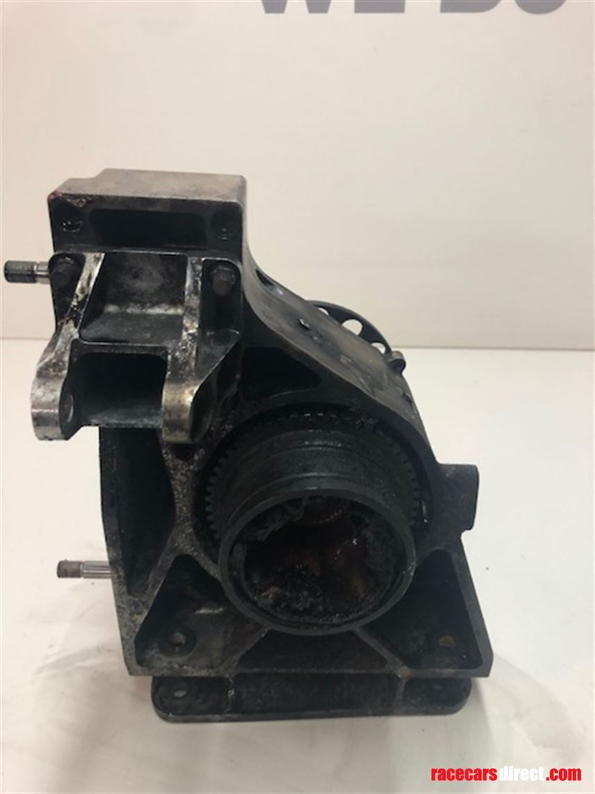 uprights-with-centre-lock-hubs