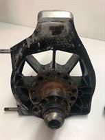 uprights-with-centre-lock-hubs