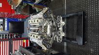 infiniti-v8-indy-car-engine