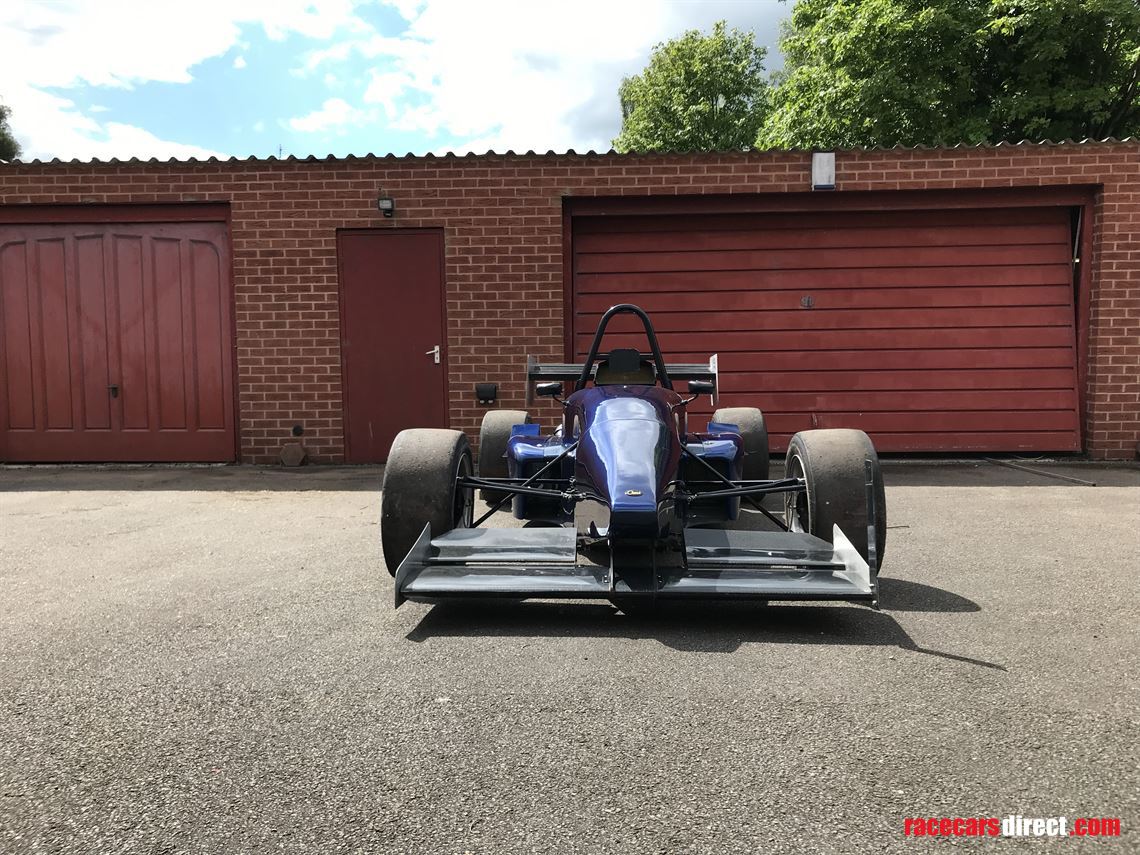 oms-cf04-carbon-tub-price-drop