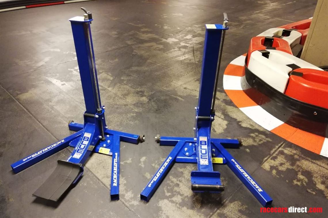 Racecarsdirect.com - Race Car Lift - MANUAL - very little use