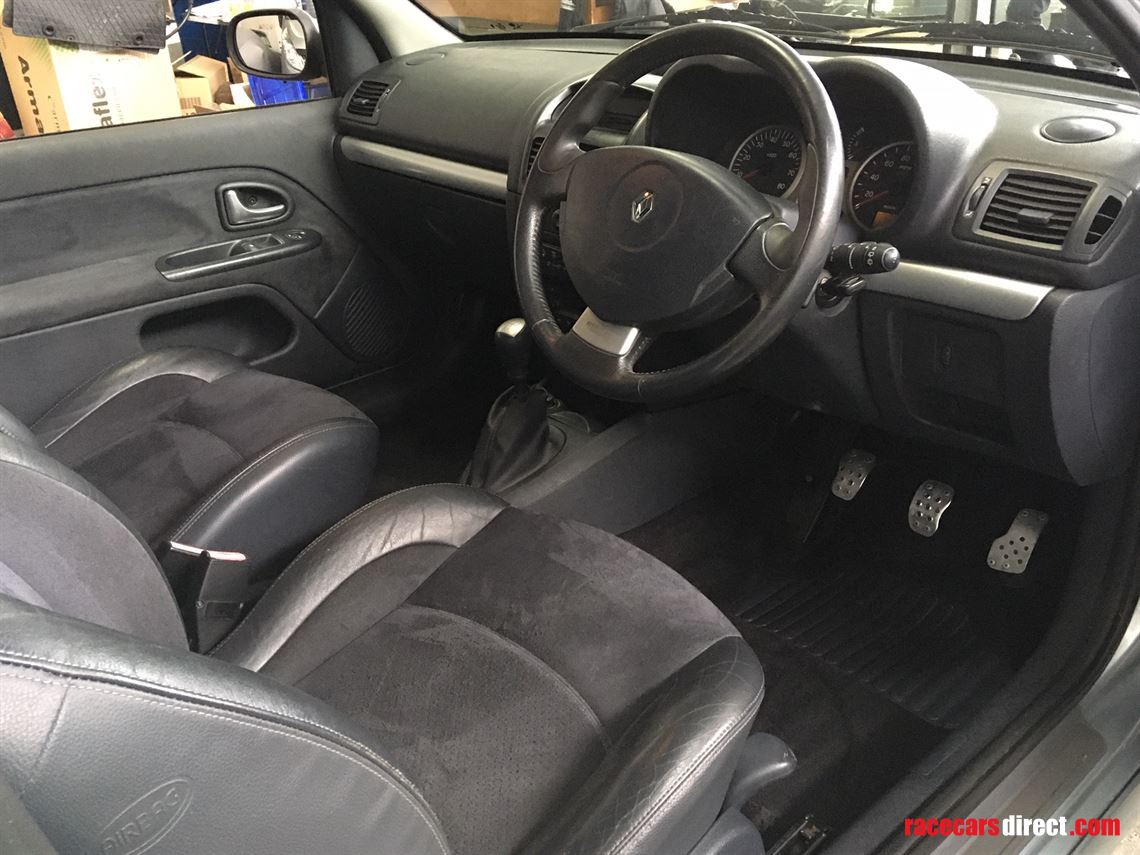 renault-clio-ii-rs-sport-rhd---uk-plates---20